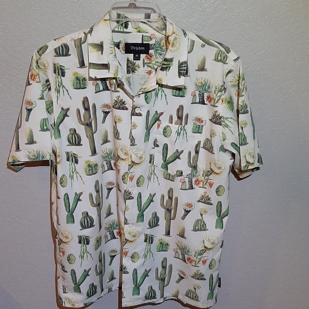 Brixton Boy's Short Sleeved Shirt.  Size Medium.